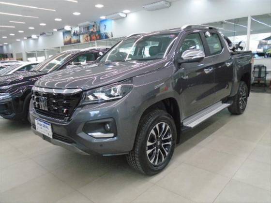FIAT TITANO 2.2 TURBO DIESEL RANCH 4X4 AT8 FIAT TITANO 2.2 TURBO DIESEL RANCH 4X4 AT8